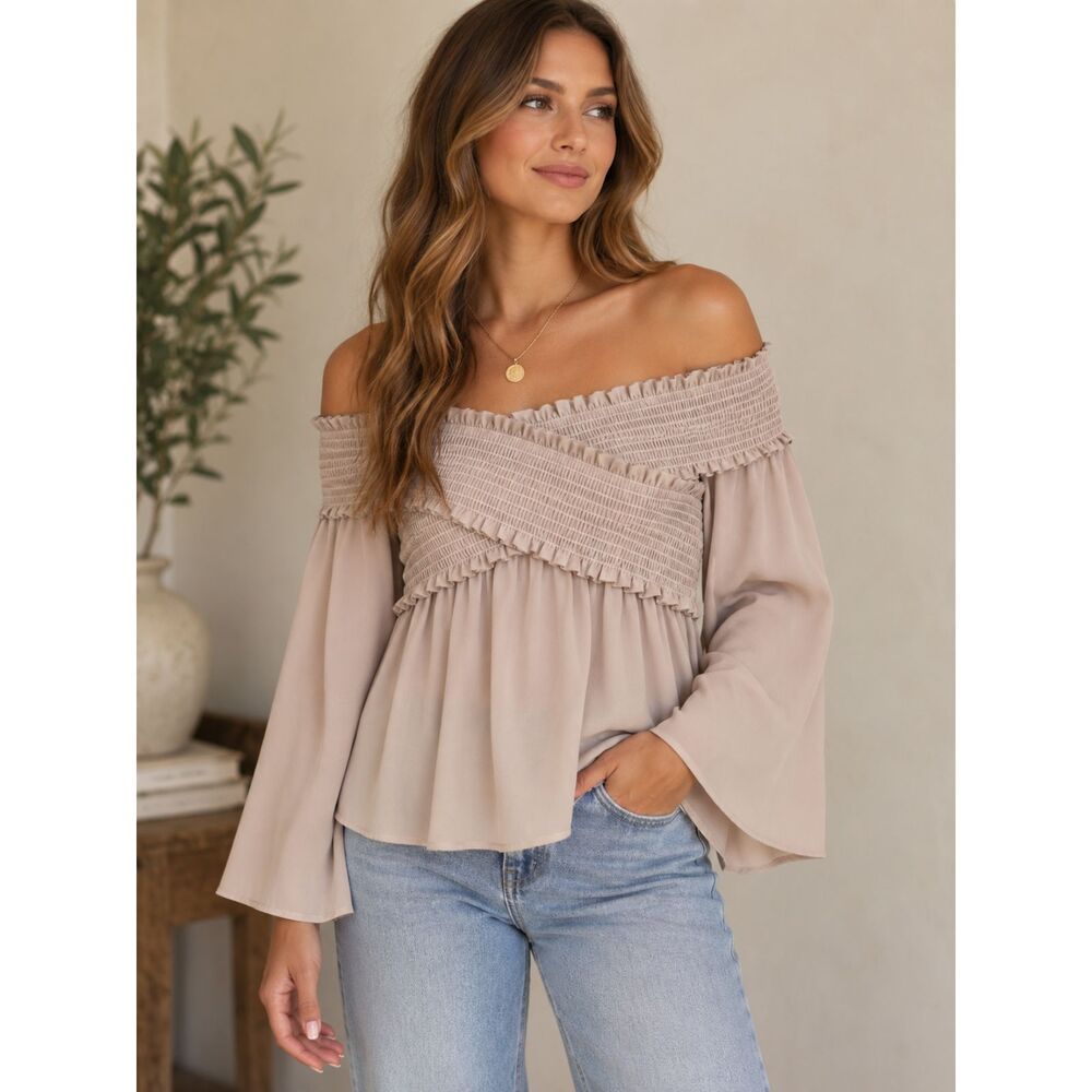 VICI NWT Off Shoulder Blouse S Boho Romantic Smocked Bell Sleeve Top